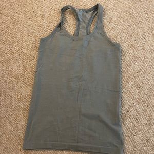 Lululemon swiftly tank